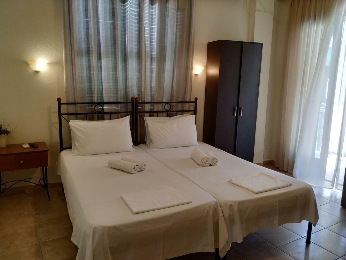 Hotel Argo 卡拉内拉 外观 照片